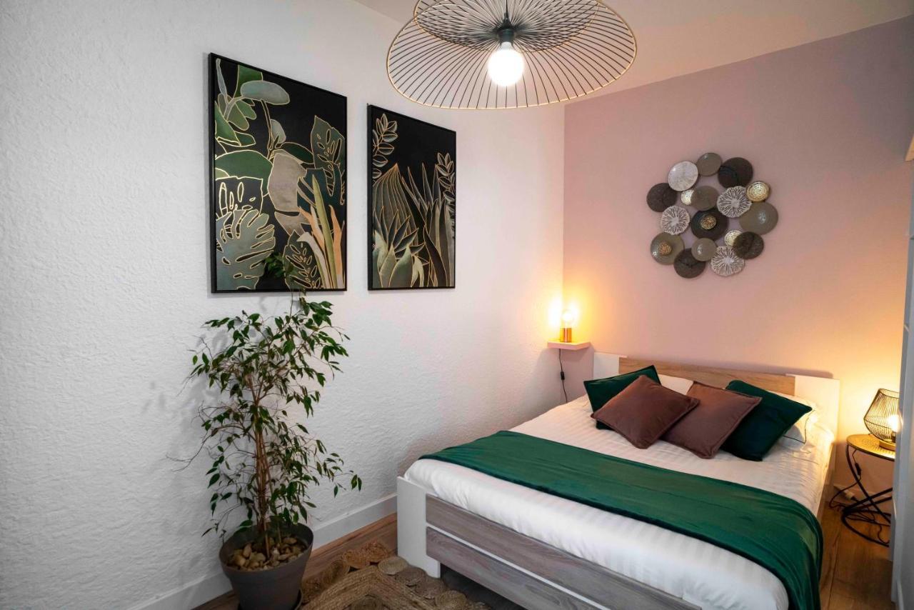 Onloc - Appart Reveil Proche Halles Avec Parking Pau Exterior photo